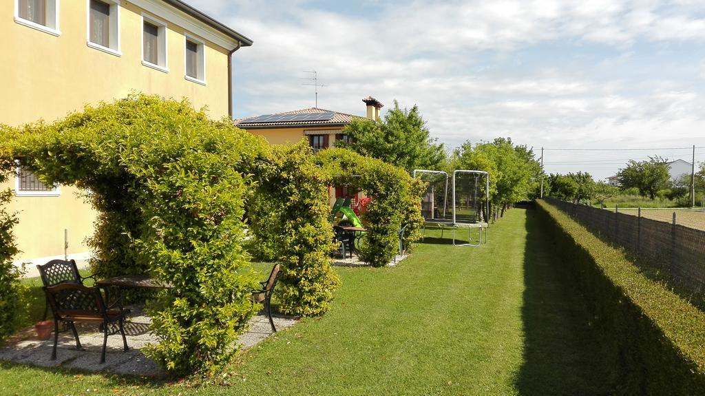 Agriturismo Il Melograno Tessera Exterior photo